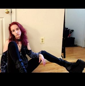 COPY - TRAITOR BOOTS